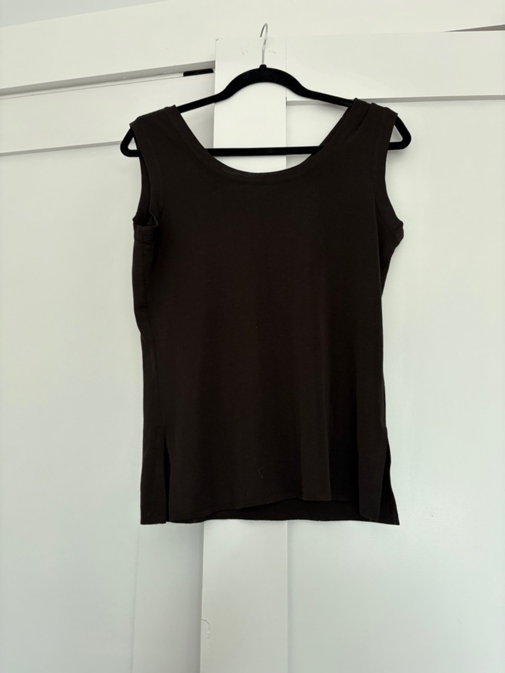 Misook Dark Brown Scoop Neck Tank Top